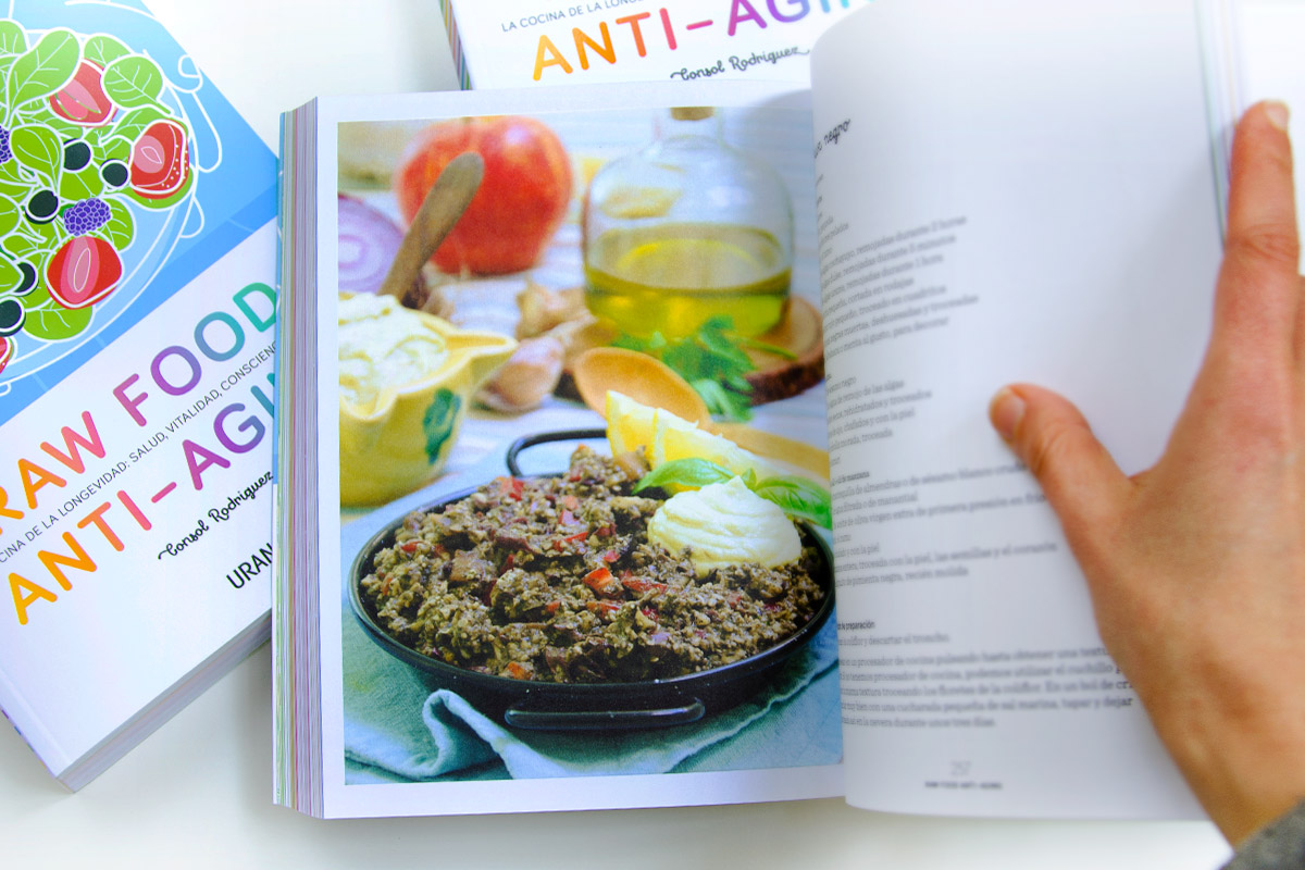 Mi libro, Raw Food Anti-aging. Arrawz Negro